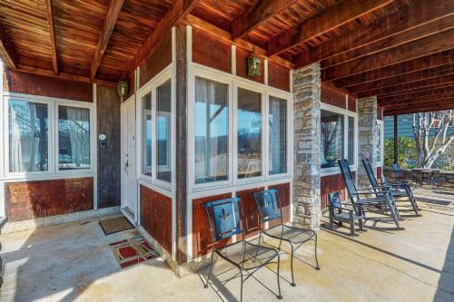 Lake Junaluska House | Morris Villa Lower
