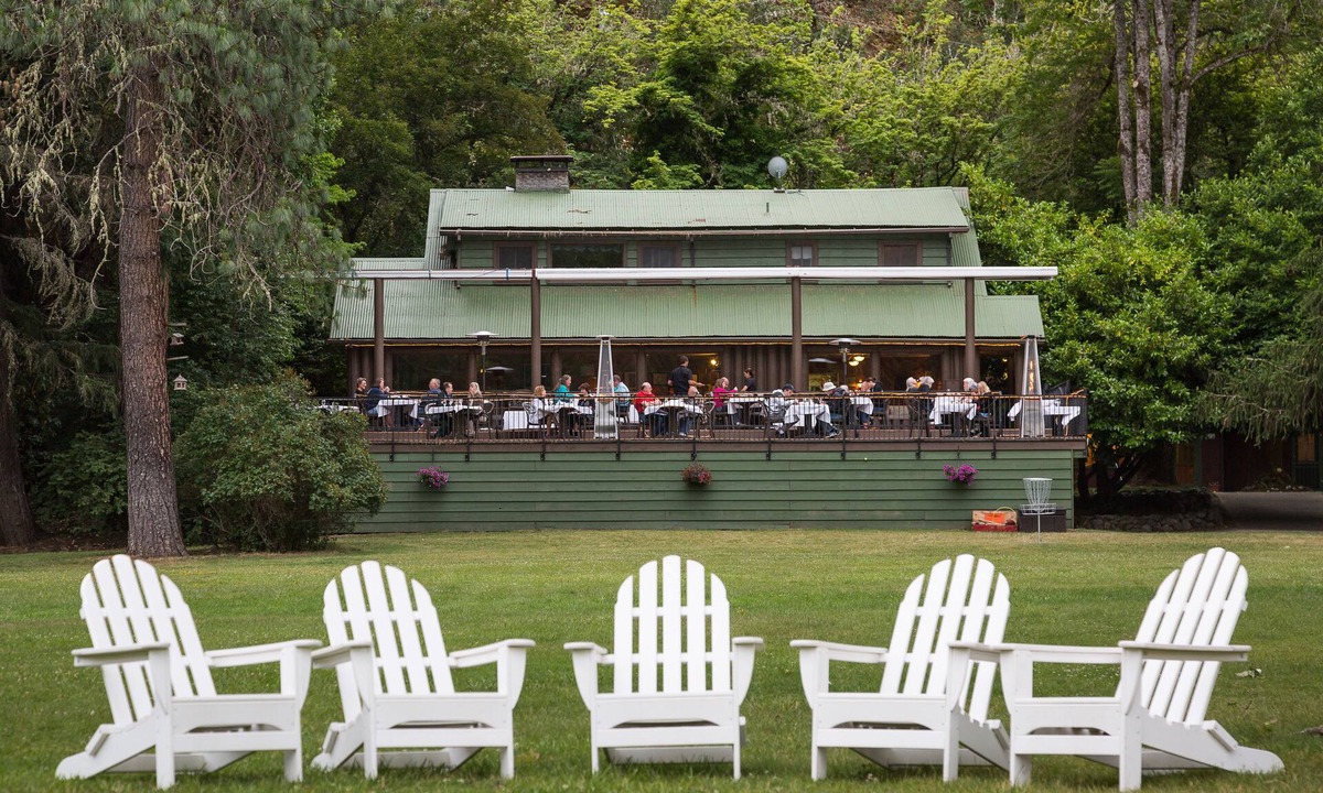 Merlin Cabin | Morrison's Rogue River Lodge