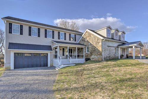 Lovettsville House | Morrisonville Manor with Fire Pit and Hot Tub!