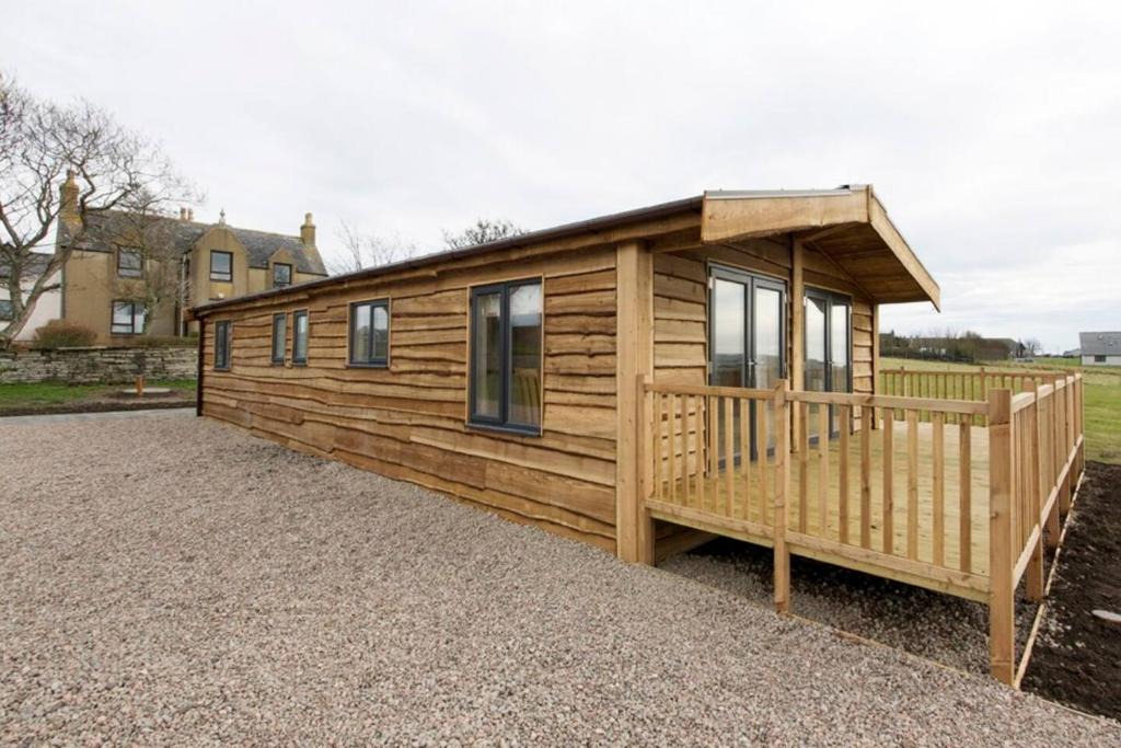 Lybster House | Morven View Lodge North Coast 500