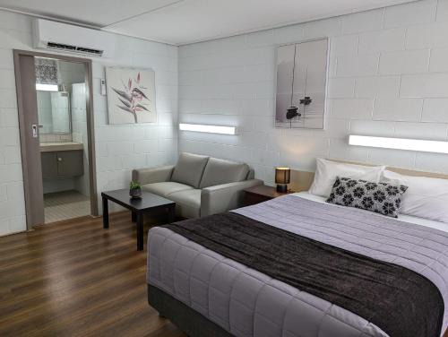 Morwell Hotel | Morwell Parkside Motel