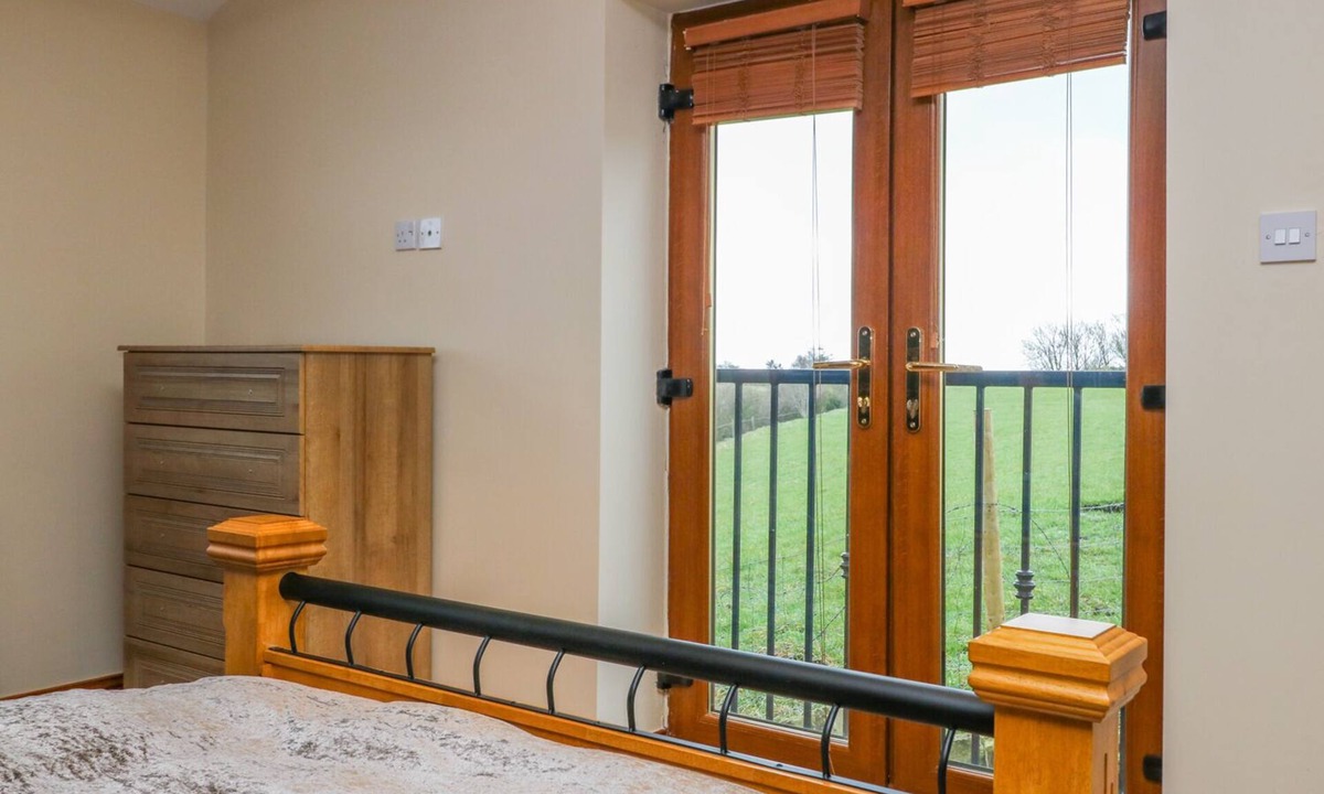 Ogden Cottage | Moscow Mews