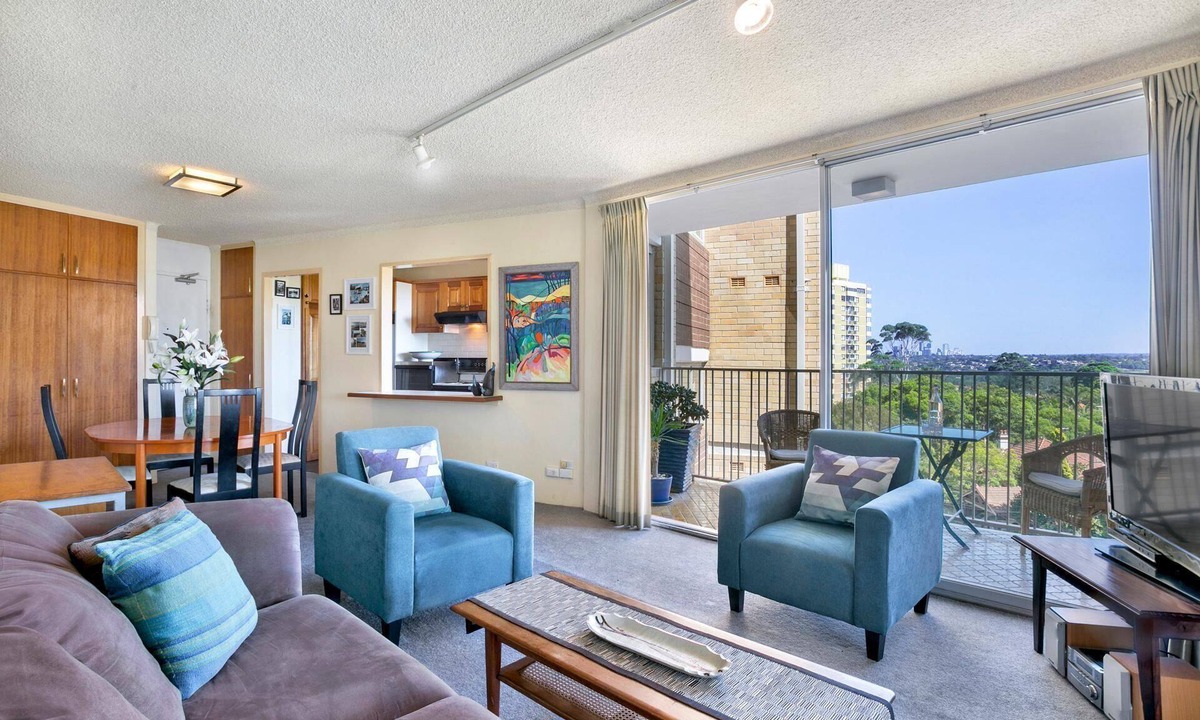 Mosman Apartment | Mosman - MOS72 Prince Street - Modern 1BR with Balcony Between Mosman Cremorne Junctions