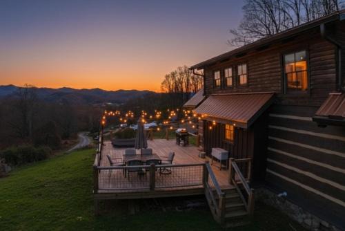 Sylva House | Moss Creek Cabin