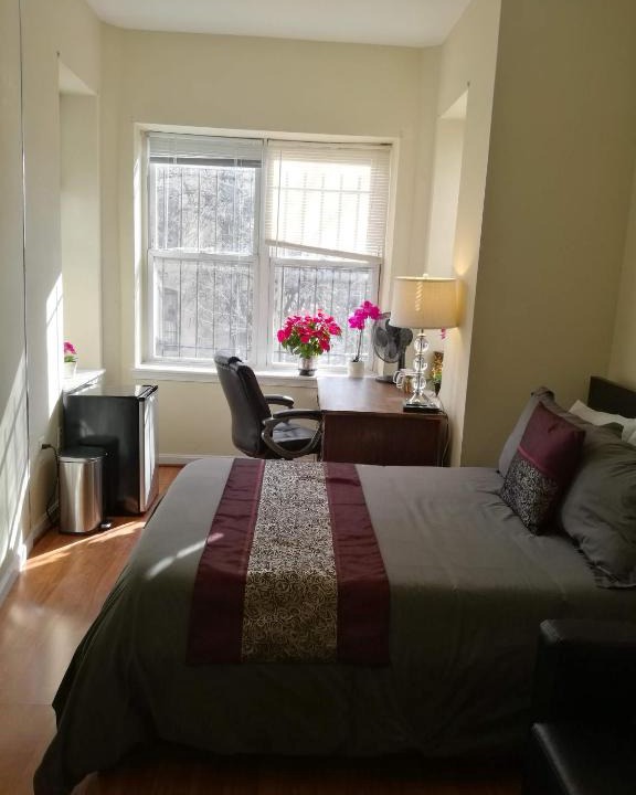 Shaw House | Most Economical Room in Center Washington DC