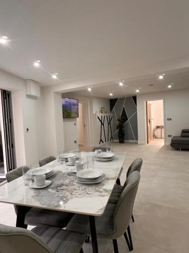 Maidstone House | Mote Park View