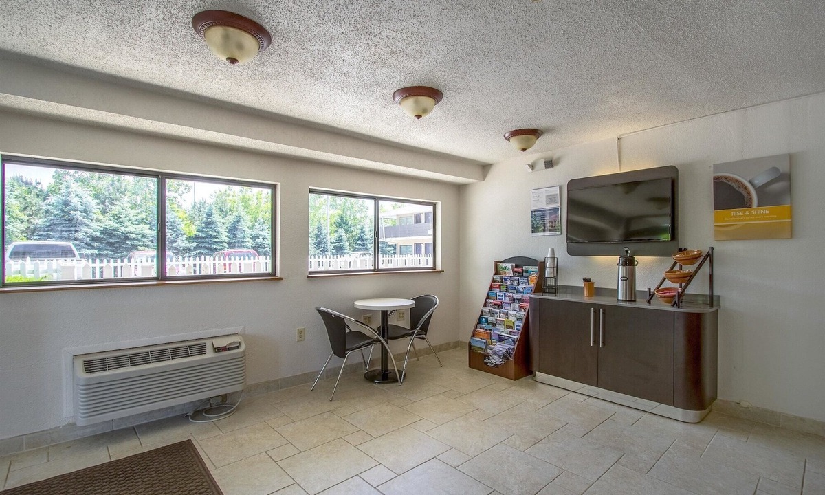 Ashland Hotel | Motel 6 Ashland, OH