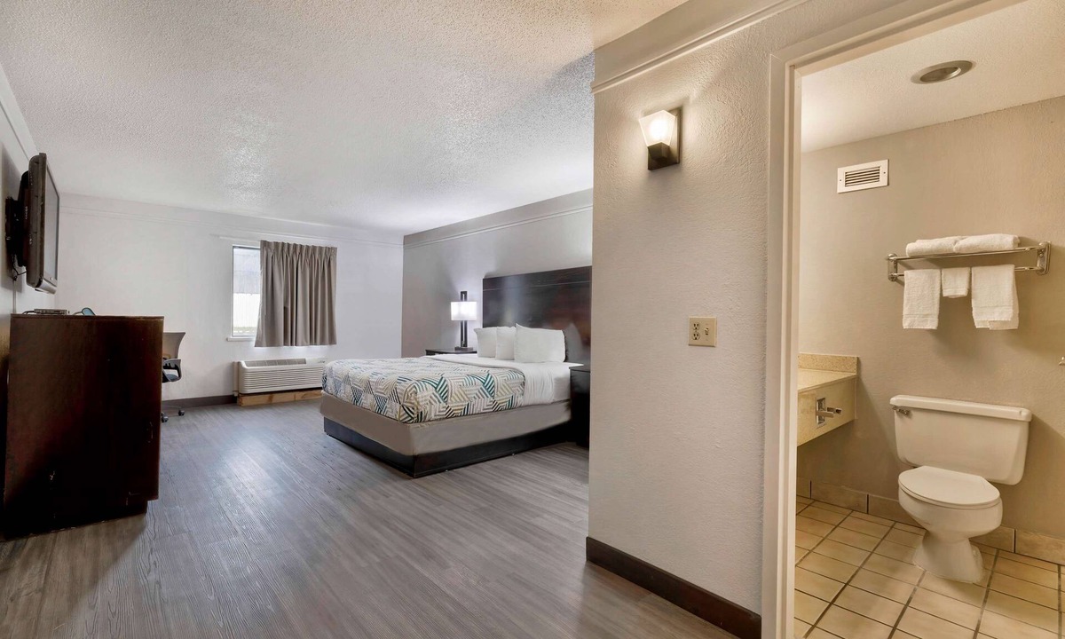 Bartlesville Hotel | Motel 6 Bartlesville, OK