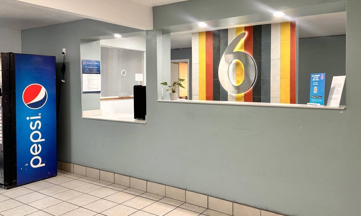 Borger Hotel | Motel 6 Borger, TX – Boom Town
