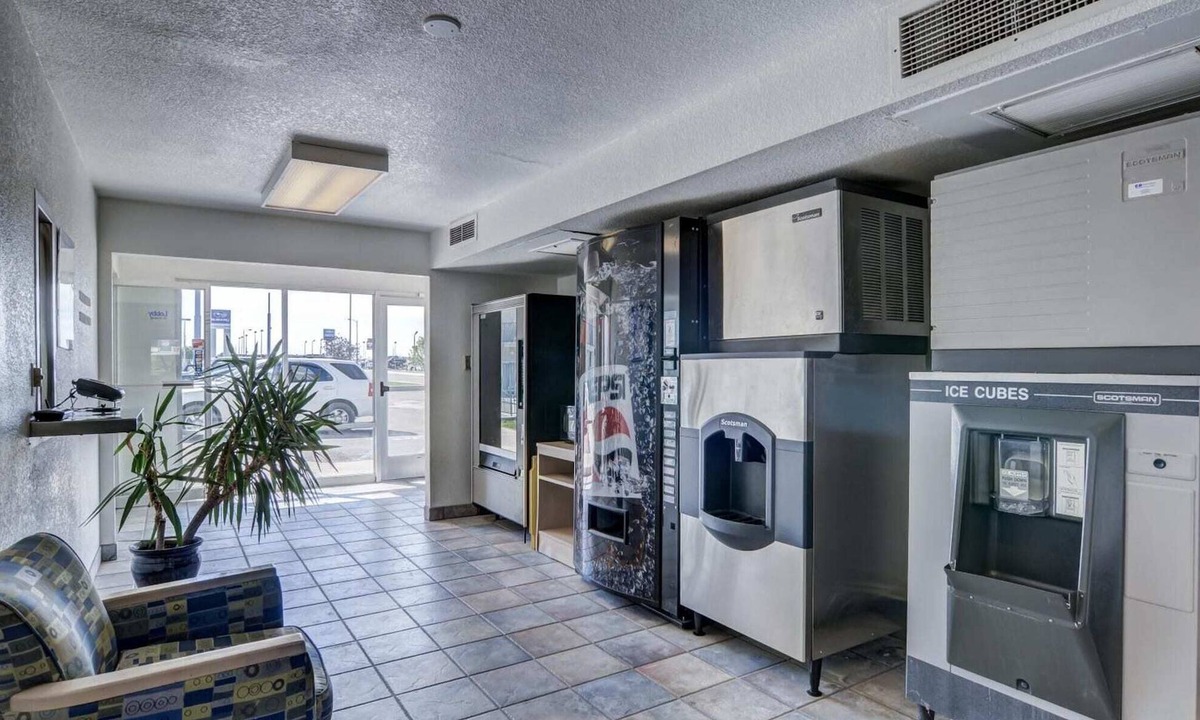 Cheyenne Hotel | Motel 6 Cheyenne WY