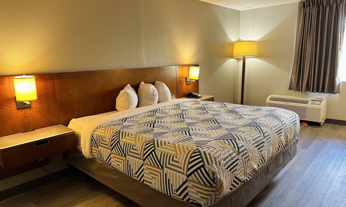 Forrest City Hotel | Motel 6 Forrest City, AR