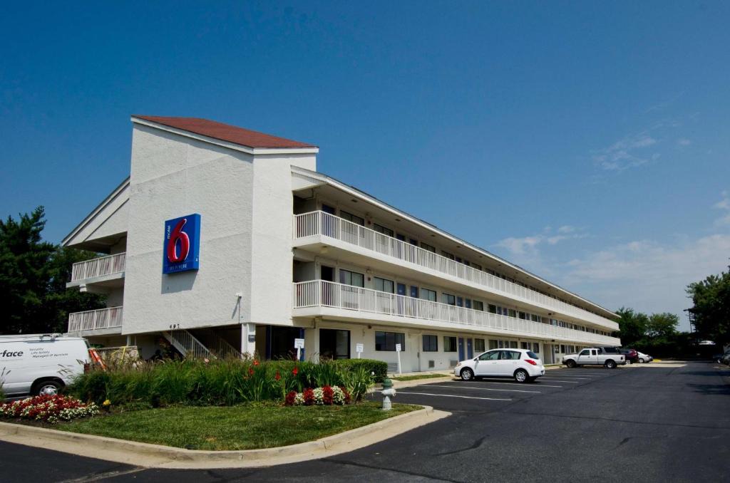 Gaithersburg Hotel | Motel 6-Gaithersburg, DC - Washington