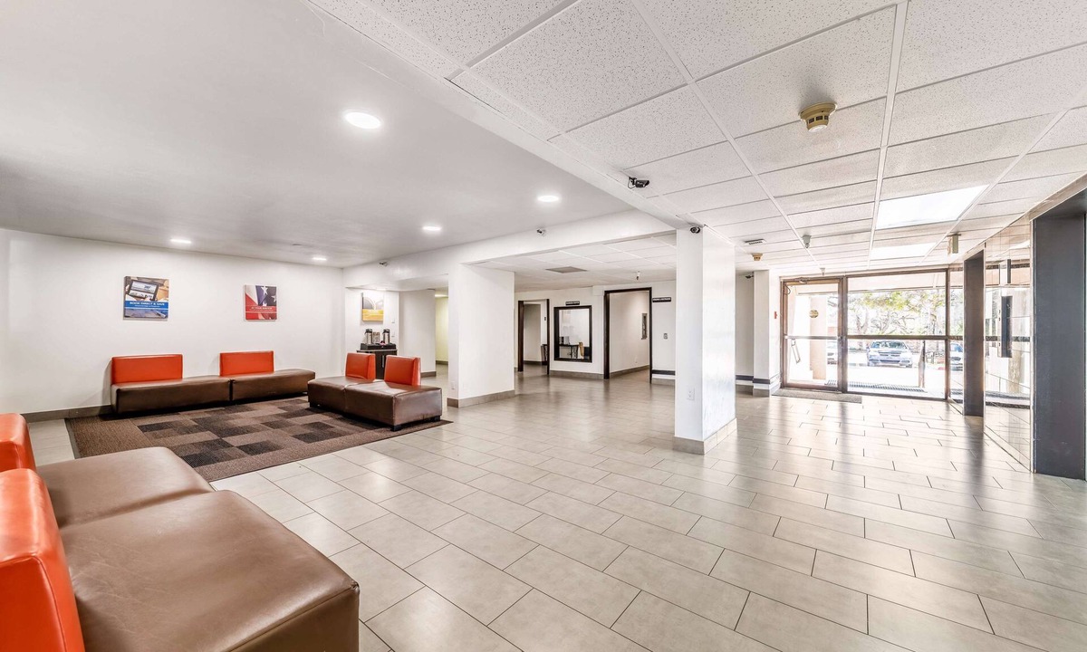 Lewisville Hotel | Motel 6 Lewisville, TX - Medical City