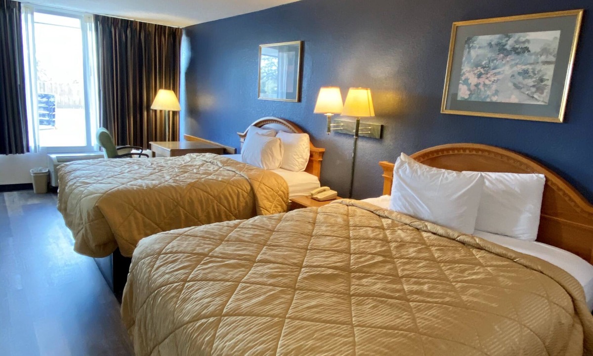 Marianna Hotel | Motel 6 Marianna, FL