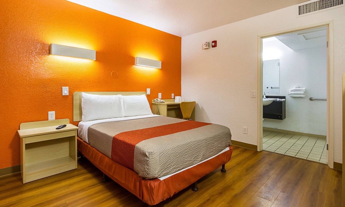 Mesa Hotel | Motel 6 Mesa North