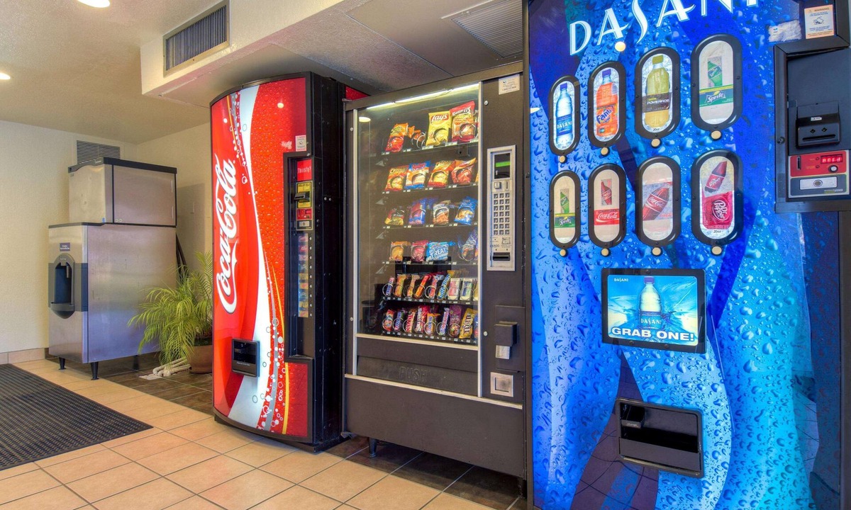 Rubidoux Hotel | Motel 6 Riverside West - Jurupa Valley