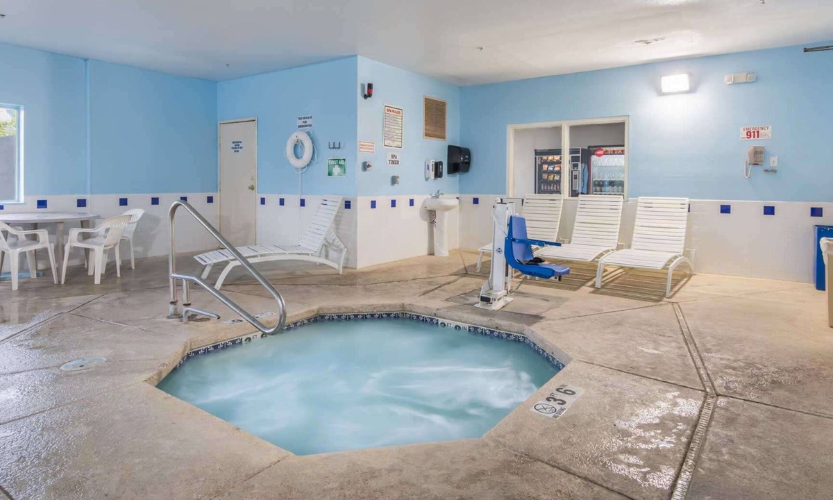 Roswell Hotel | Motel 6 Roswell, NM