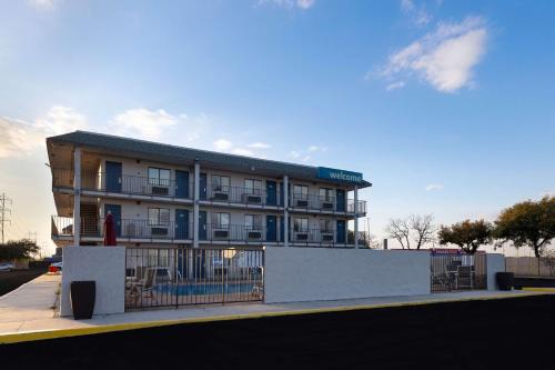 West San Antonio Hotel | Motel 6-San Antonio, TX - West SeaWorld