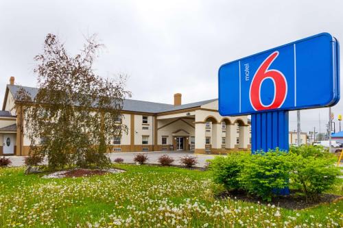 Sidney Hotel | Motel 6-Sidney, OH