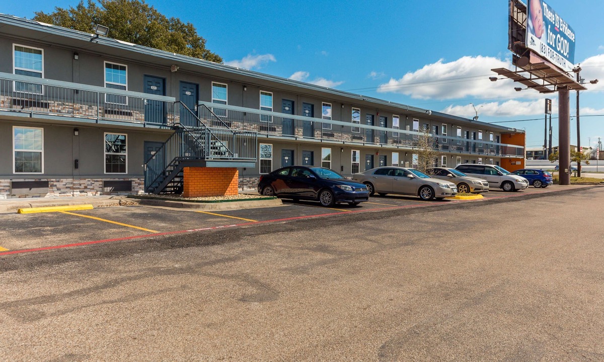 Temple Hotel | Motel 6 Temple, TX