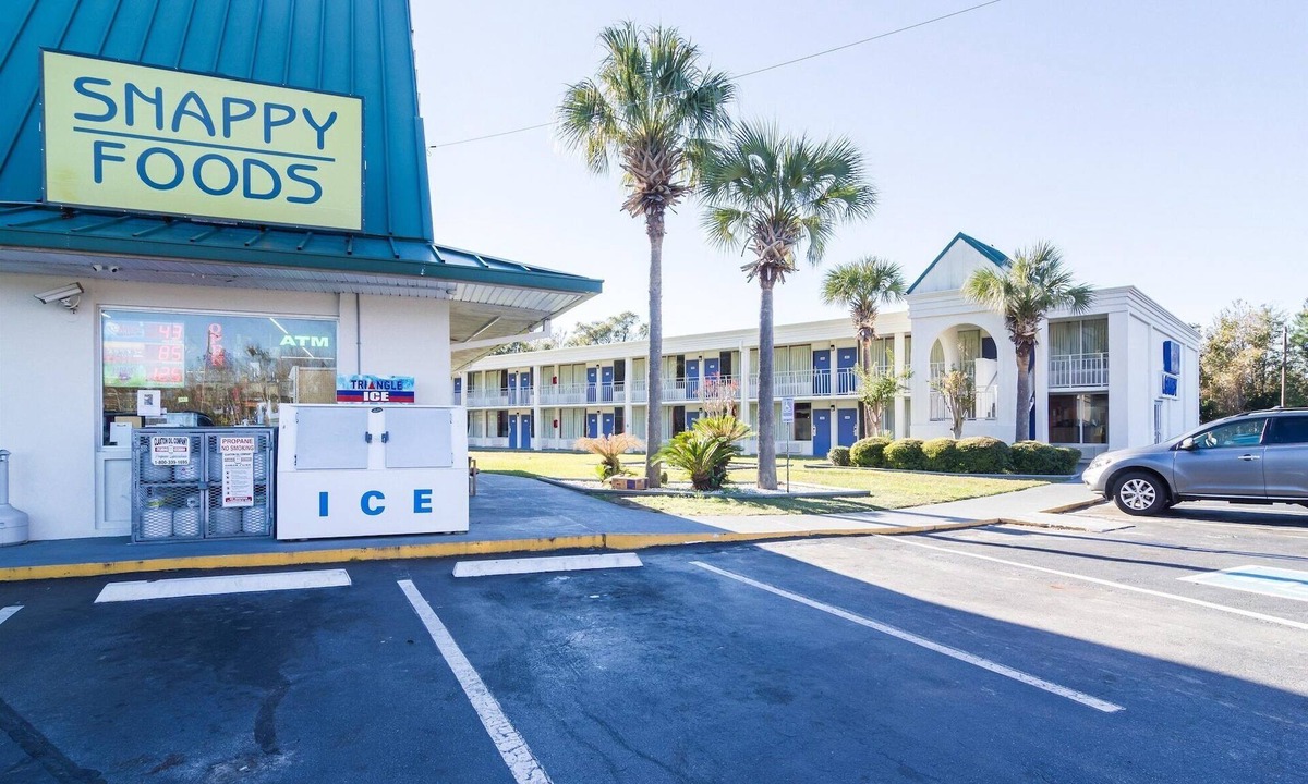 Townsend Hotel | Motel 6 Townsend, GA