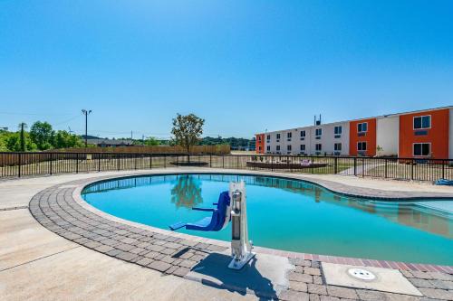 Cartersville Hotel | Motel 6-White, GA - Cartersville
