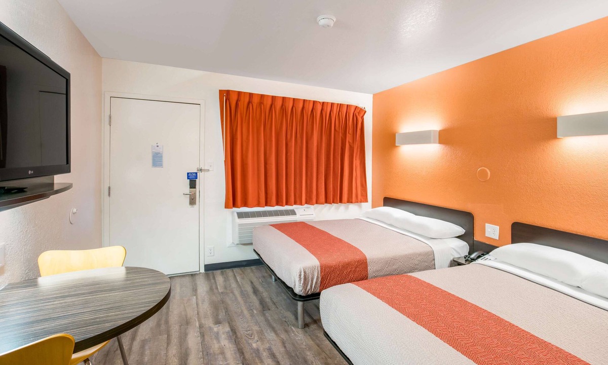 Williams Hotel | Motel 6 Williams, CA