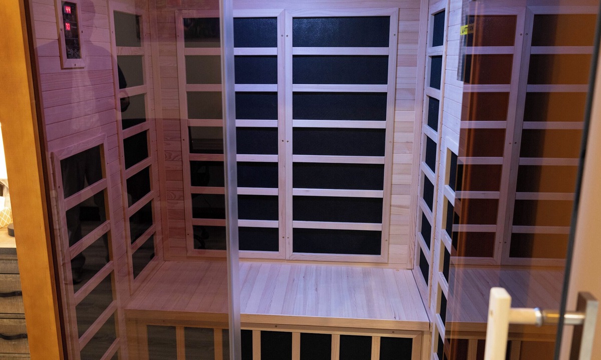 Beresford Hotel | Motel 7 Inn & Suites