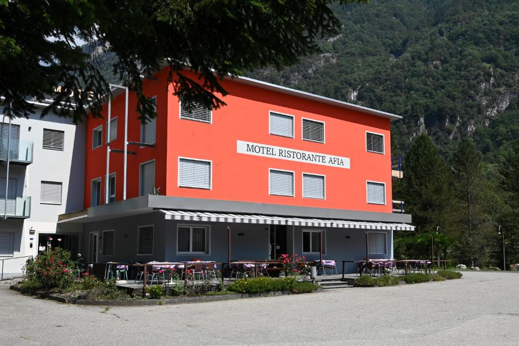 Cama Hotel | Motel Afia