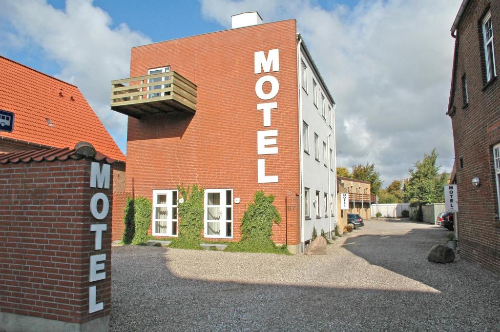 Tonder Hotel | Motel Apartments