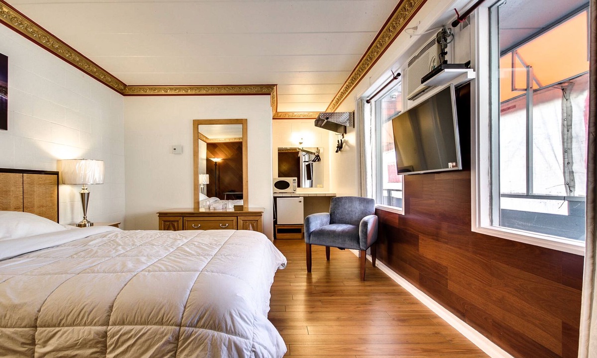 Trois-Rivieres Hotel | Motel Bellefeuille
