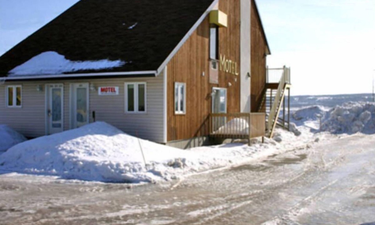 Ste Anne de Beaupre Hotel | Motel Bellevue