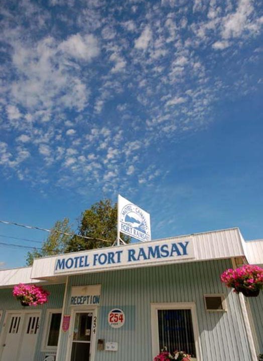 Gaspe Hotel | Motel & Camping Fort Ramsay