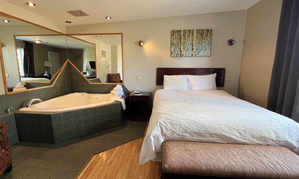 Sainte-Agathe-des-Monts Hotel | Motel Clair-Mont