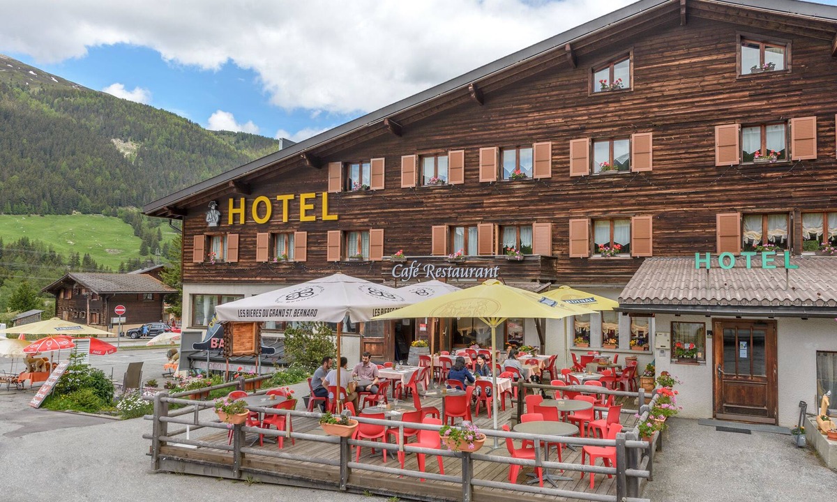 Bourg-Saint-Pierre Hotel | Motel du Bivouac Napoléon