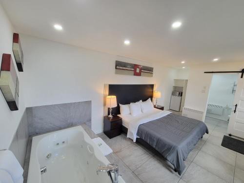 Salaberry De Valleyfield Hotel | Motel Grande Ile