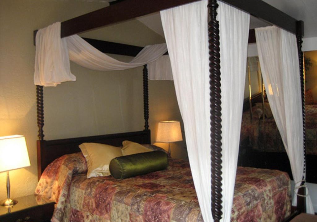 Saint-Jean-Sur-Richelieu Hotel | Motel Iberville