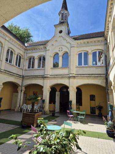 Roucy Hotel | Motel le Bon Samaritain