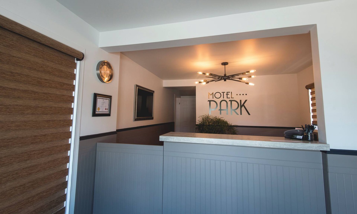 Val-d'Or Hotel | Motel Park