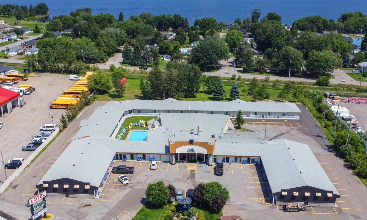 Roberval Hotel | Motel Roberval