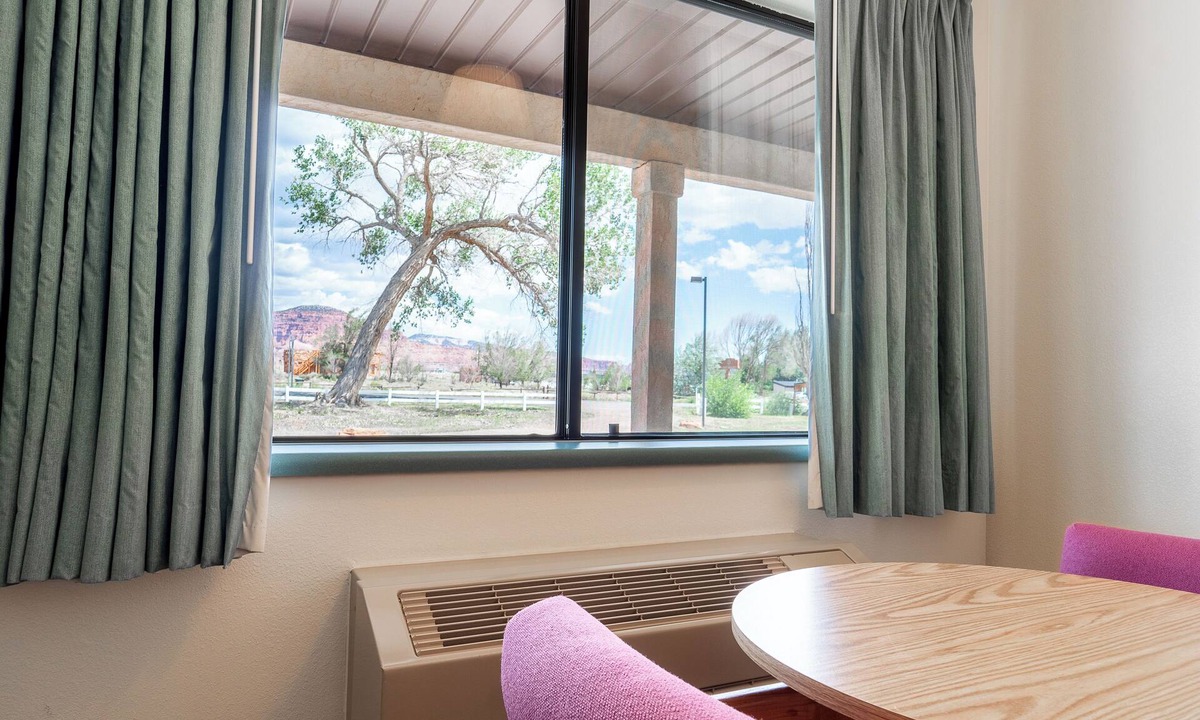 Torrey Hotel | Motel Torrey