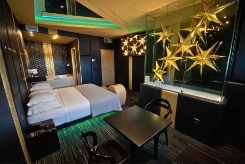 Meco Hotel | Motel Venus Madrid Norte