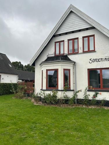 Harndrup House | Motel Villa Søndervang 3 personers værelse