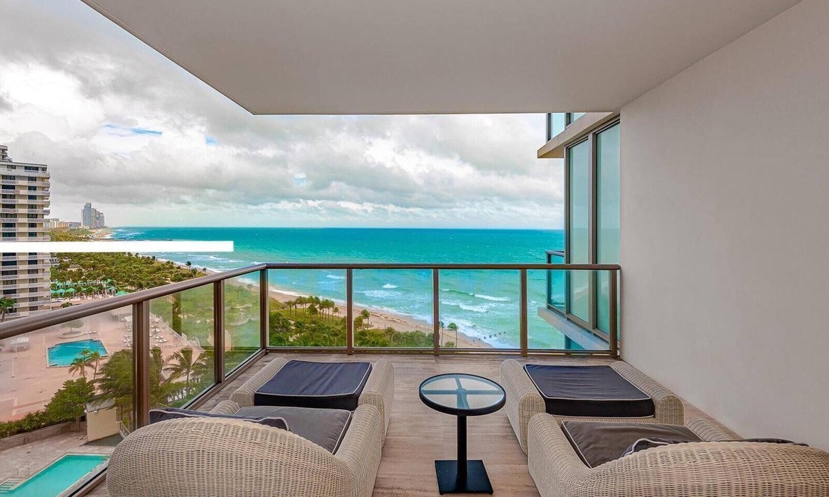 Bal Harbour Apartment | Mother’s Day 40% OFF ACCESS TO ALL AMENITIES @ Oceanfront St Regis