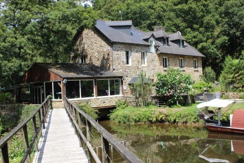 Vieux-Vy-sur-Couesnon House | Moulin de Bray - Chambres d'hotes et hébergement Insolite