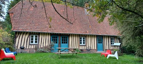 Offranville House | Moulin de la Génetée