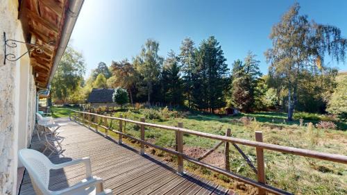 Sainte-Fortunade Bed & Breakfast | MOULIN DE LACHAUD