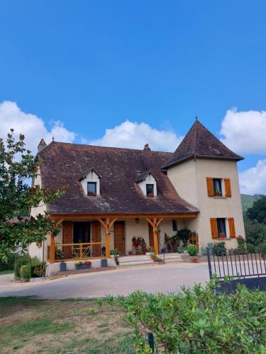 Latouille-Lentillac Bed & Breakfast | Moulin de Latouille