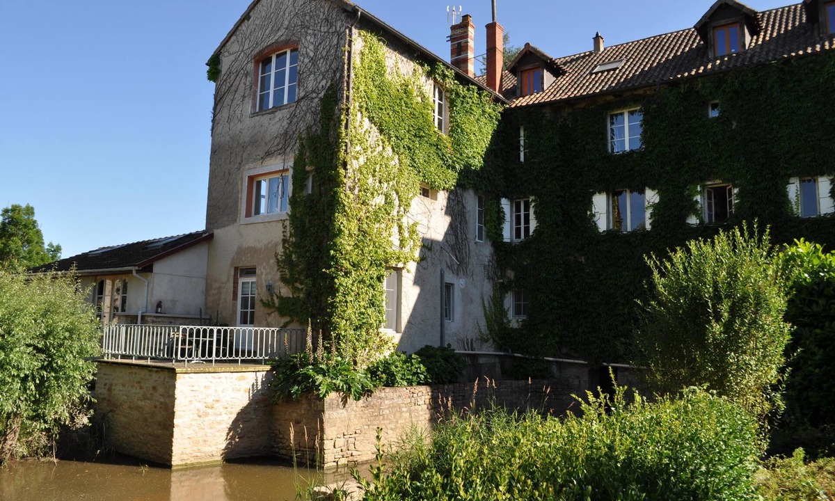 Lournand Apartment | Moulin de Merzé : le Rouge-Gorge