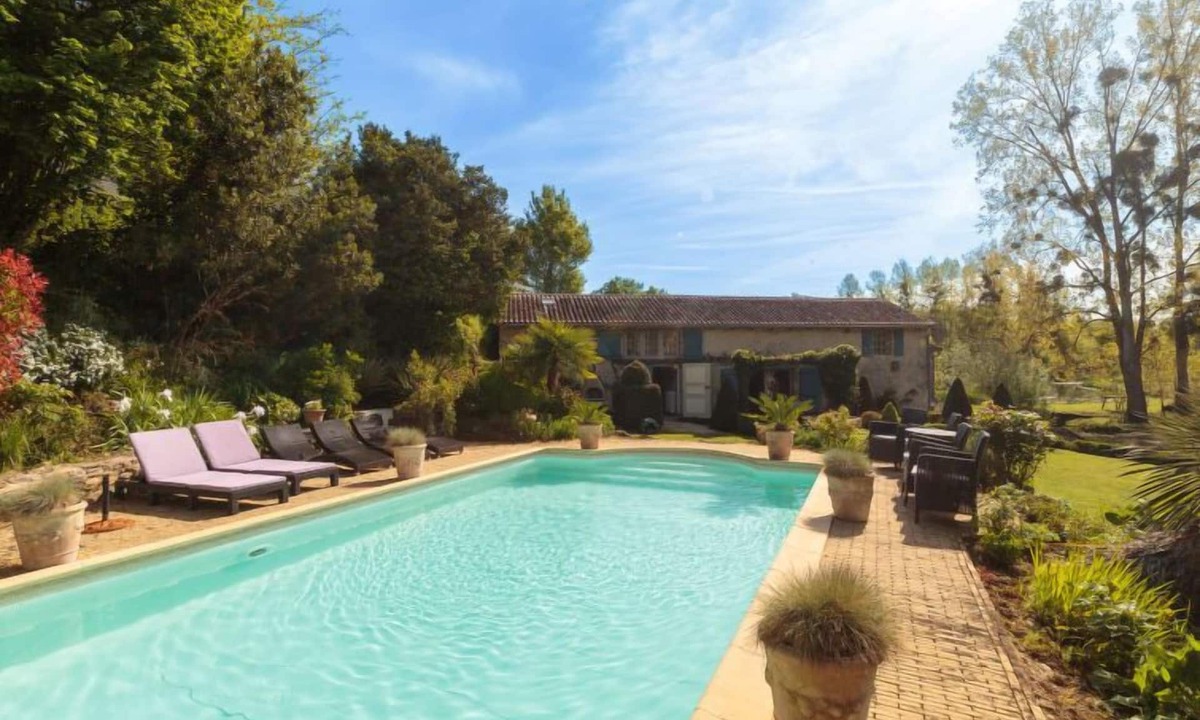 Payroux House | Moulin De Mois by Interhome